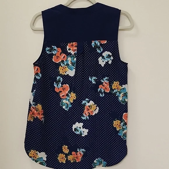 Modcloth Navy Blue Floral V Neck Tunic Sleeveless Cottagecore Top size Medium - Picture 10 of 14